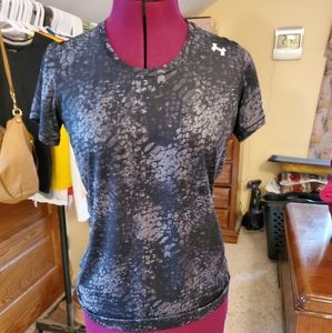 Under Armour workout T